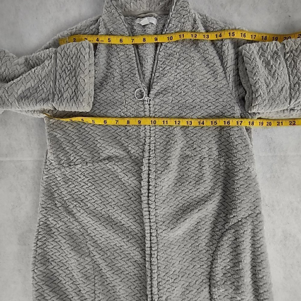Charter Club Womans Plush Side pockets Shawl collar Zig Zag Zipper Robe, Size XS - Picture 8 of 14